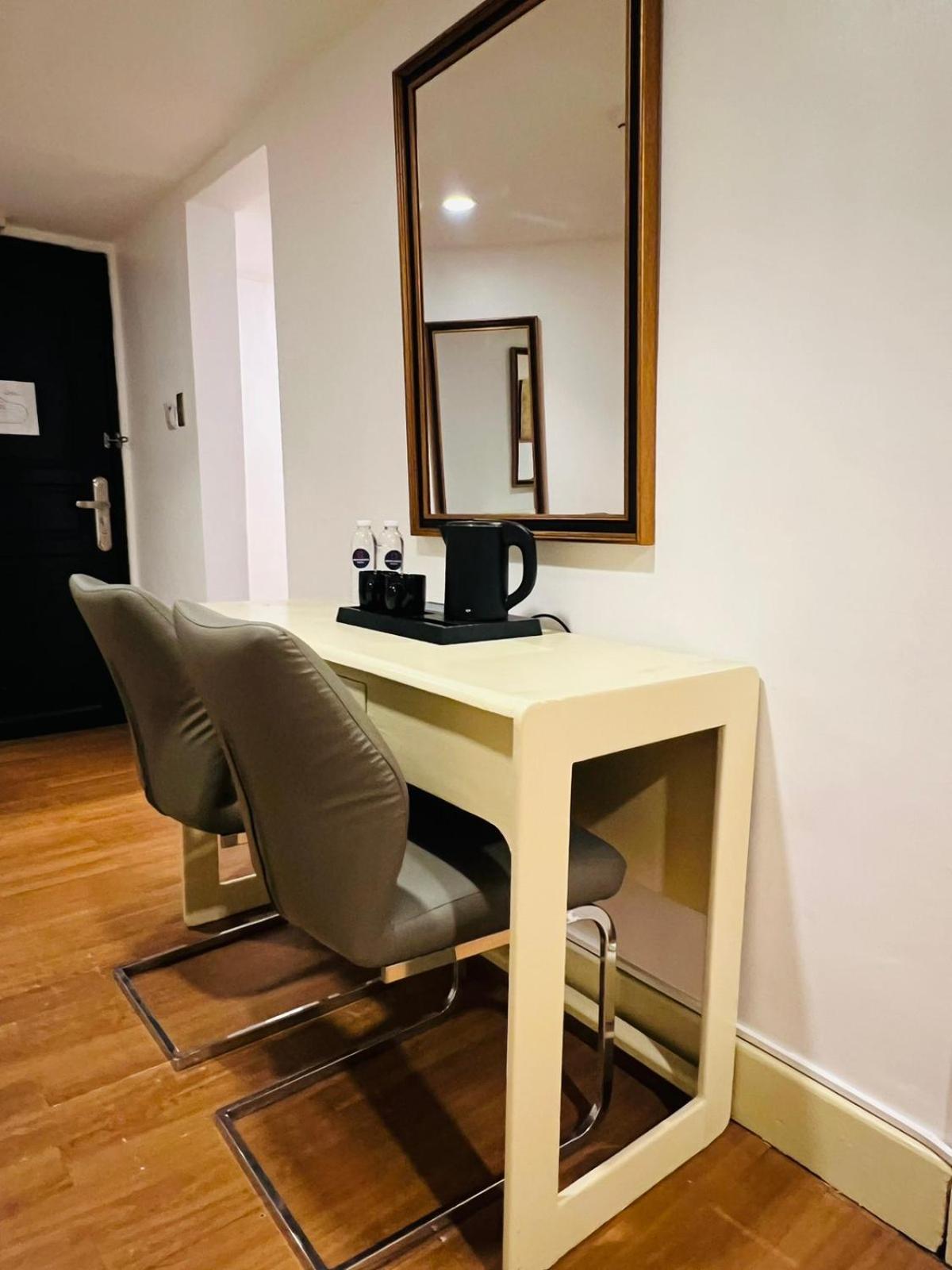 Arzo Hotel مانيلا المظهر الخارجي الصورة